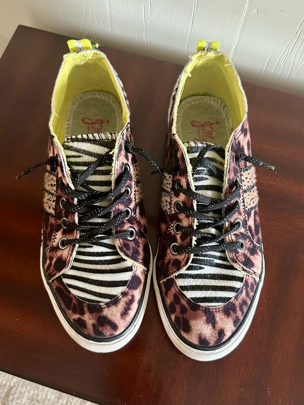 Jelly Pop Women's Lace-Up Animal Print Sneakers with Yellow Accent